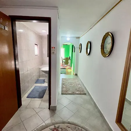 Hani * Sarajevo